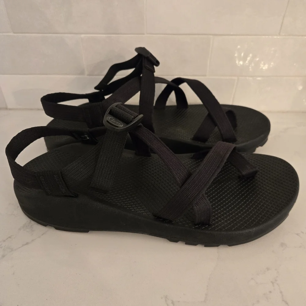 Chaco Mens Z/2 Single Strap Toe Loop Adjustable Sandals Waterproof Hiking Black